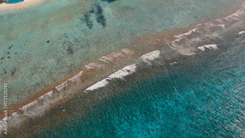  maldives hideway  resort  spa island sunny house