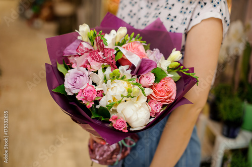 Refined and elegant bouquet of beautiful flowers