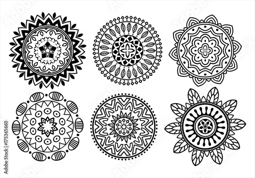 Mandala flowers. Draws to relax
