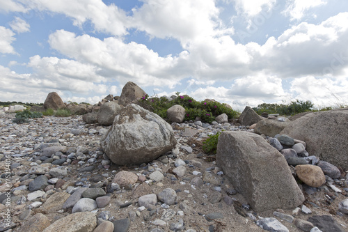 stony shore attachment at beach © macgyverhh
