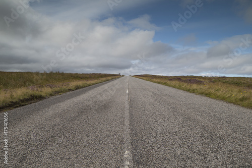 empty highlands road © Dan Talson