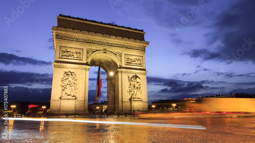 Fototapeta Naklejka Na Ścianę i Meble -  Paris - Arc de Triomphe