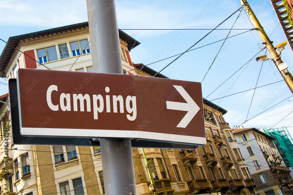 Schild 223 - Camping