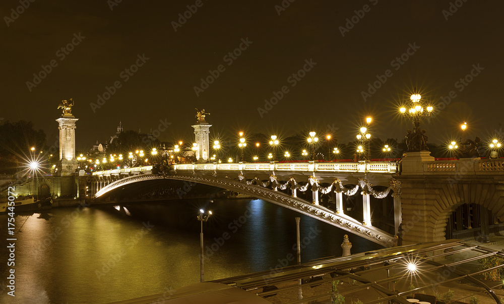 Fototapeta premium pont d'alexandre III