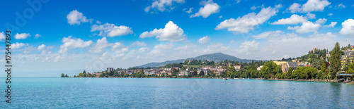 Montreux and Lake Geneva © Sergii Figurnyi
