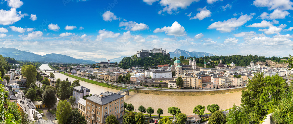 Obraz premium Salzburg Cathedral, Austria