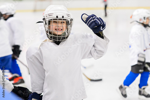 Kids hockey. 