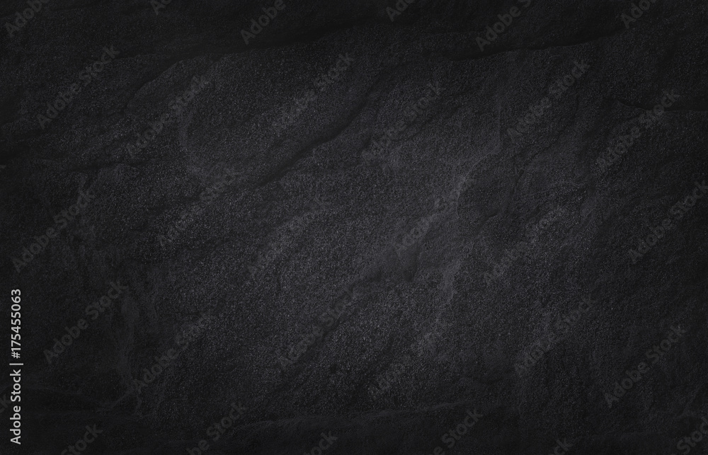 Fototapeta premium Ciemnoszara czarna łupkowa tekstura w naturalnym wzorze o wysokiej rozdzielczości do prac w tle i projektowaniu. Czarna kamienna ściana.