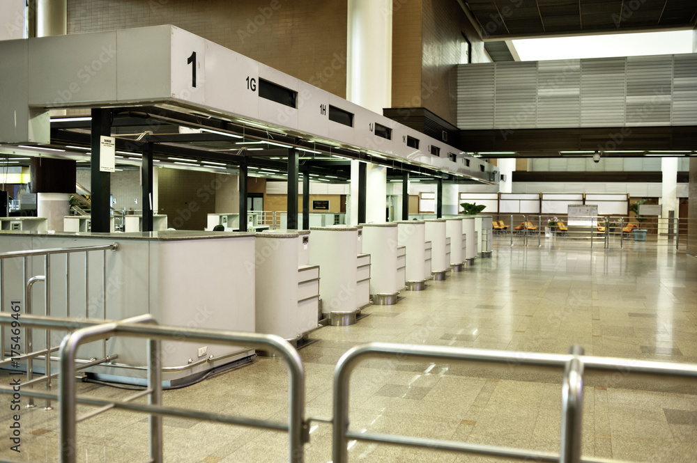 Airport Check In Counters