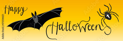 Happy Halloween - Süßes oder Saures, Kalligrafischer Schriftzug mit Gespenstern und großer Spinne, Fledermaus, Grusel, Horror, Feiertag