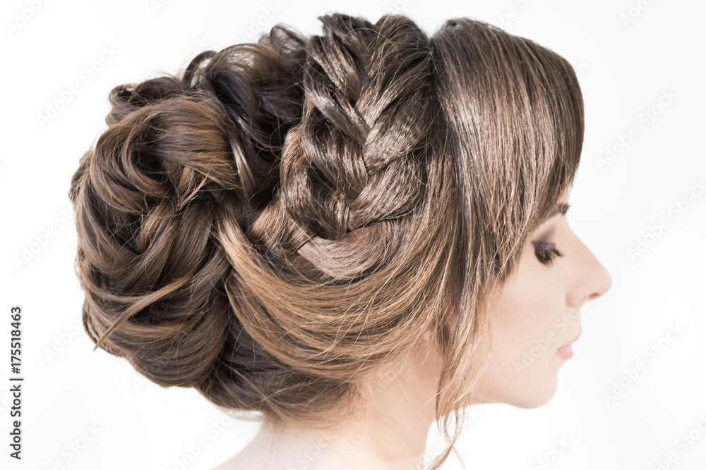 Naklejka premium Face, hairstyle, white background