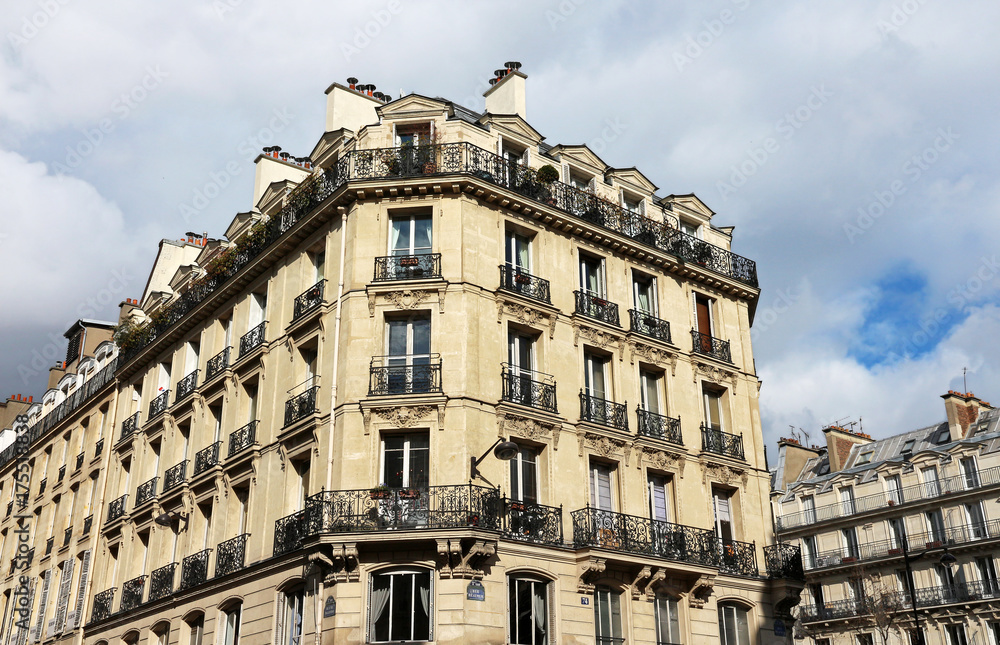 Paris - Real Estate