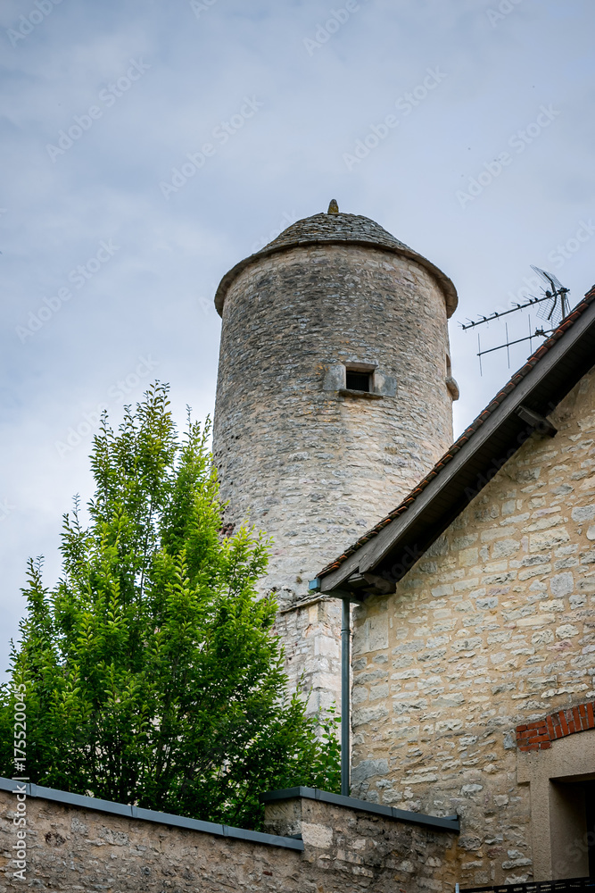 Dans les rues de Villeneuve d'Aveyron