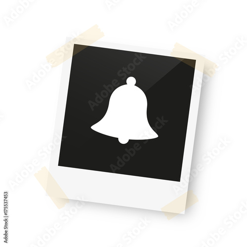 eingeklebtes Foto - Glocke