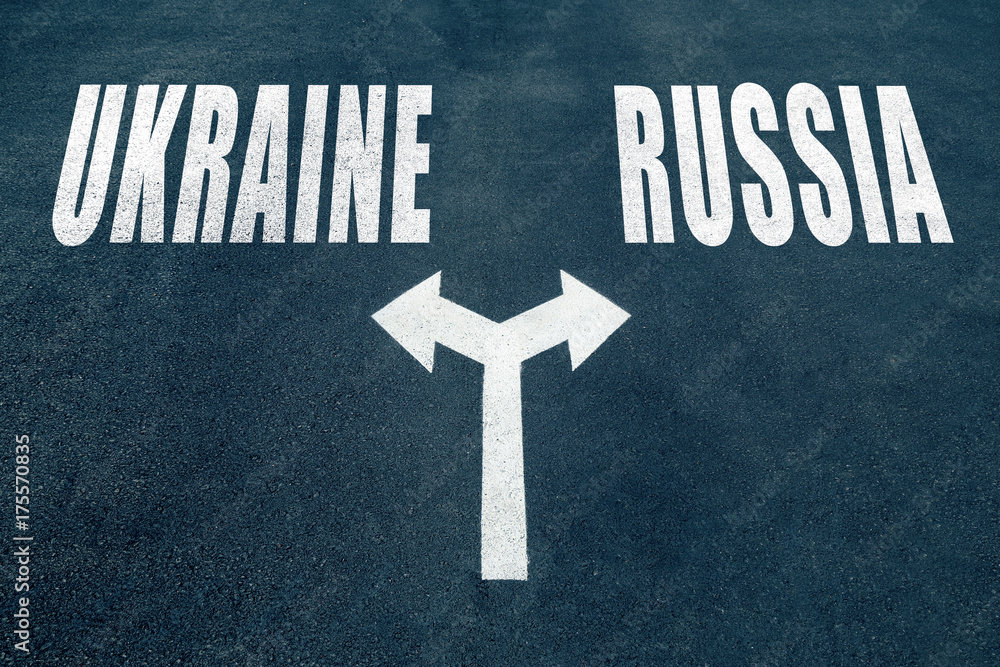 Fototapeta premium UKRAINE vs RUSSIA choice concept