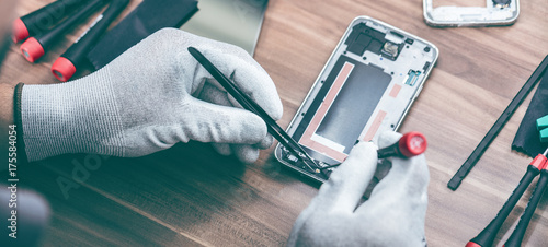 Canvastavla Smartphone Reparatur Service