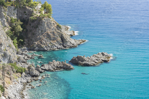 Vista dall'alto della spiaggia di Caminia, Calabria