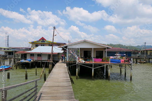 The world's largest water settlemant 「Kampung Ayer」in Brunei ブルネイ　カンポンアイール photo