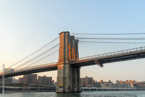 Fototapeta Naklejka Na Ścianę i Meble -  Brooklyn Bridge - New York City