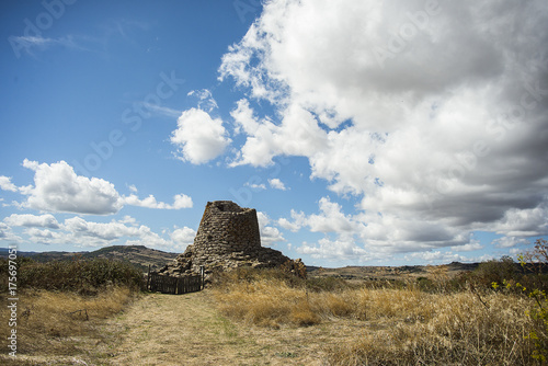 Obraz na płótnie nuraghe w salonie