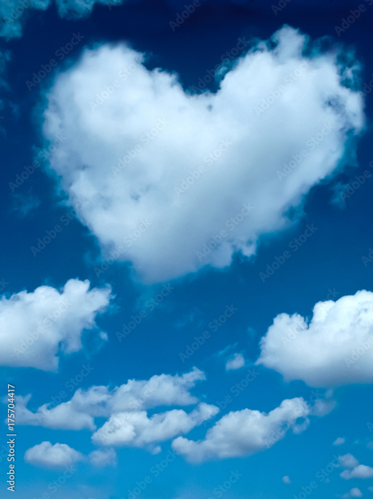 Obraz premium Wolkenherz