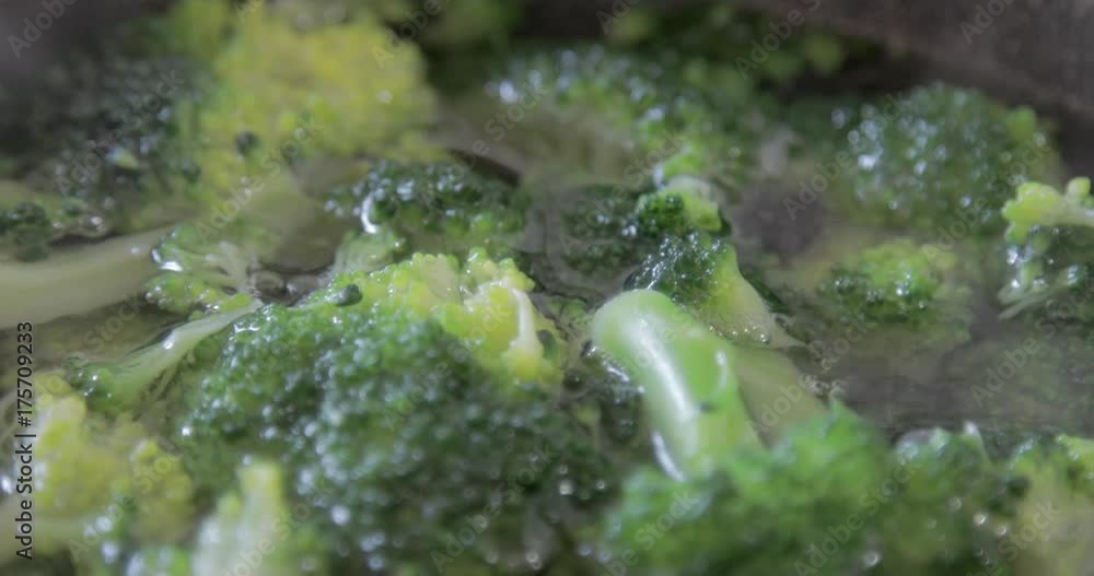 Cucinare pasta farfalle e broccoli Cucinare pasta farfalle e broccoli