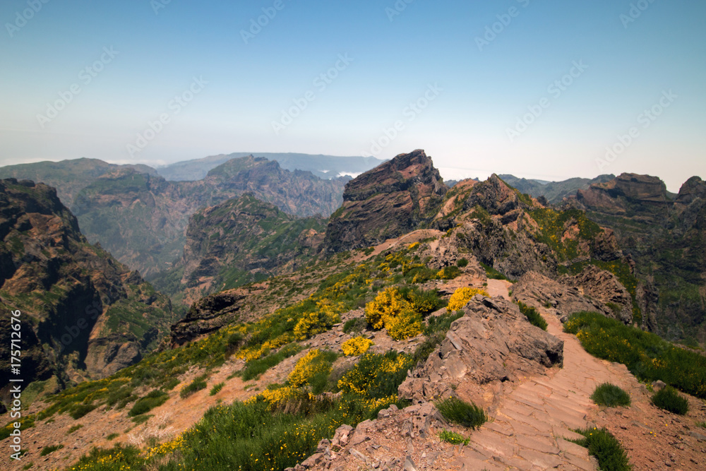 Pico do Arieiro viewpoint