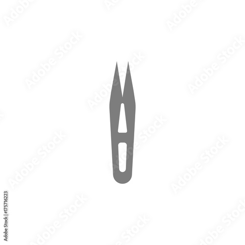 eyebrow tweezers icon