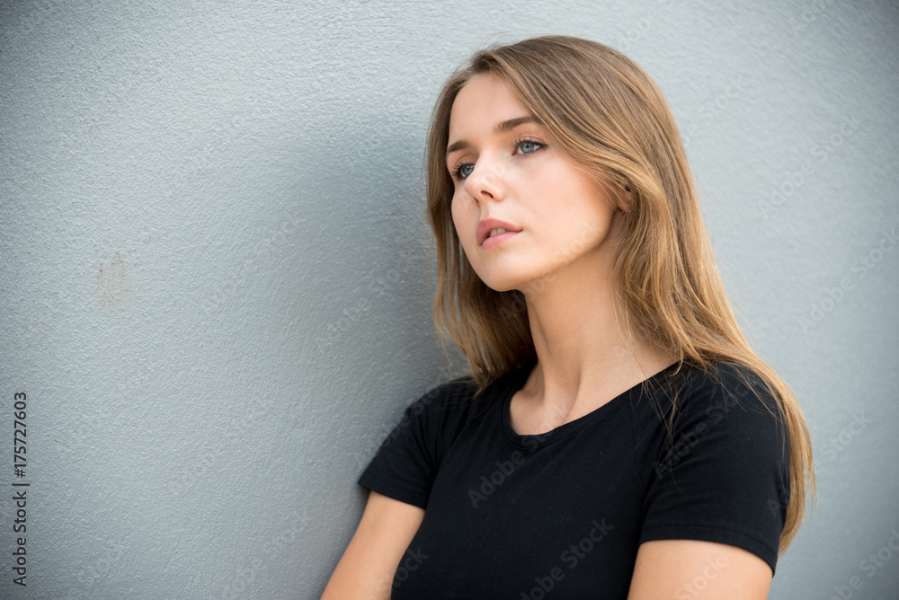 Naklejka premium Happy beautiful close up portrait young woman 