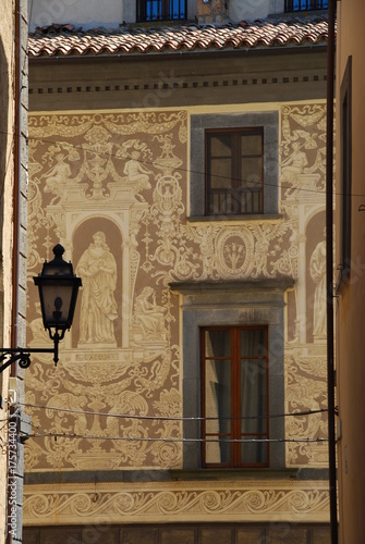 Orvieto palazzo affrescato