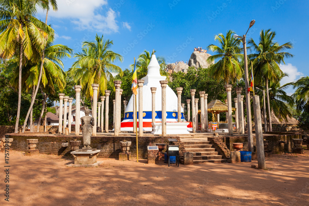 Obraz premium Ambasthala Dagaba in Mihintale