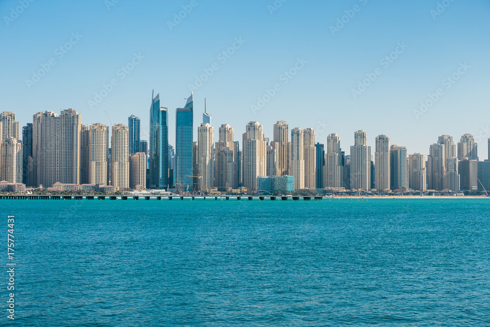 Naklejka premium General view of the Dubai Marina UAE