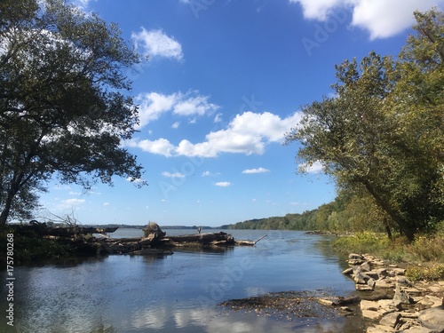 sunny fall day on the Potomac river