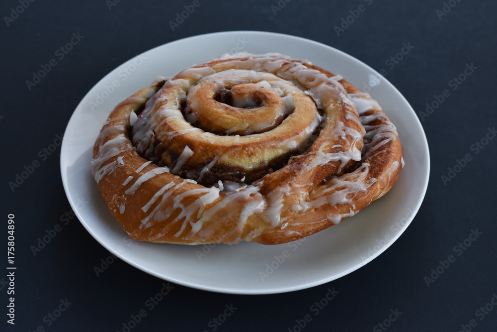 Cinnamon Roll Cinnamon Roll