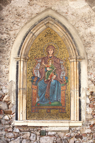 Vierge à l'enfant - Mosaïque à Taormina - Sicile / Italie