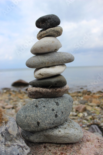 Steinkunst am Strand