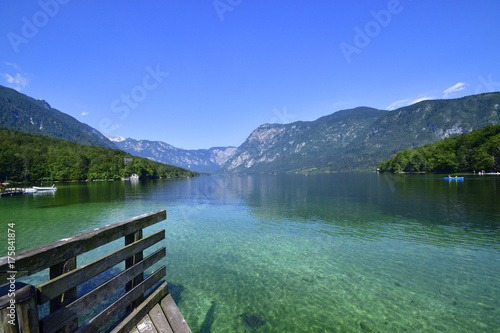  Bohinjsko jezero ( Wocheiner See ) in Slowenien