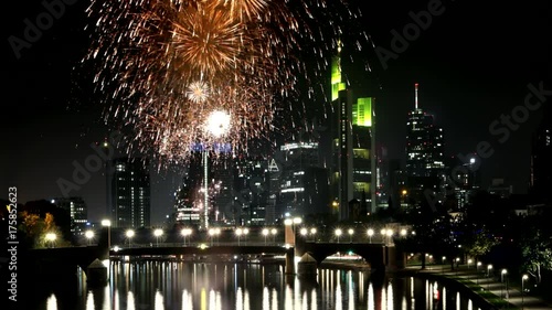 Frankfurt Feuerwerk Silvester Skyline