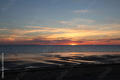 Soleil couchant sur la Manche.