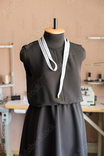 batch dressing on a mannequin