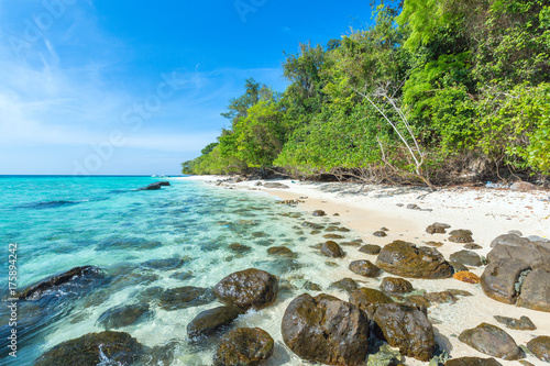 Krabi,kohrok,thailand photo