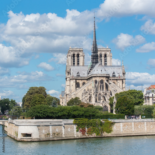  Paris, Notre-Dame cathedral in the ile de la Cite, beautiful panorama 