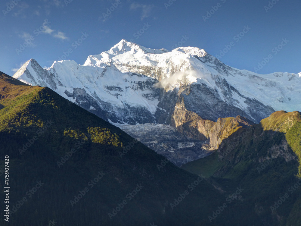 Fototapeta premium Morning in Upper Pisang Morning, view of Annapurna 2, snow capped Himalayas in morning, Annapurna Circuit trek 