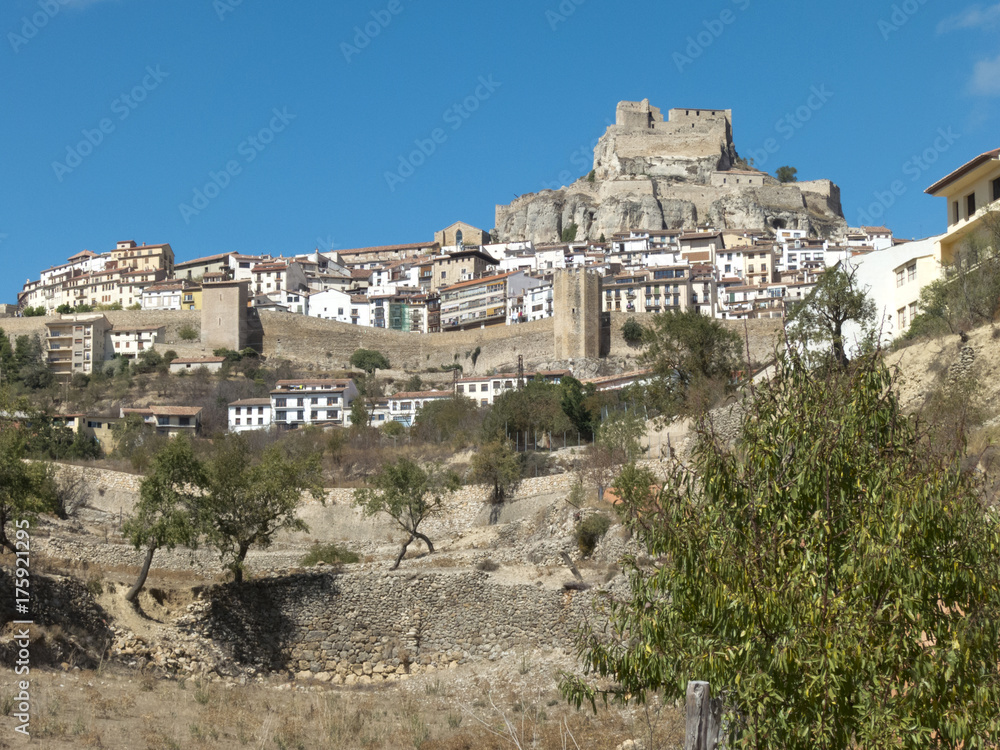Morella in Spain with its castle and its walls foto de Stock Adobe Stock