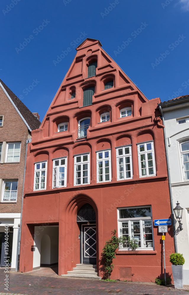 Fototapeta premium Red house in the historic center of Luneburg