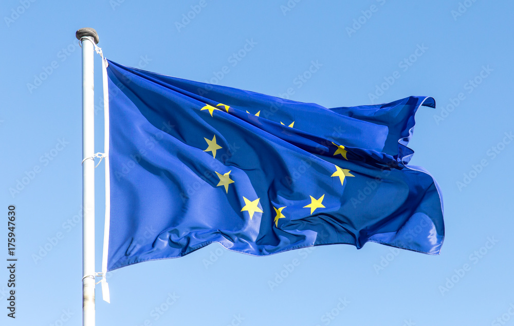 EU Flagge im Wind EU Flagge im Wind