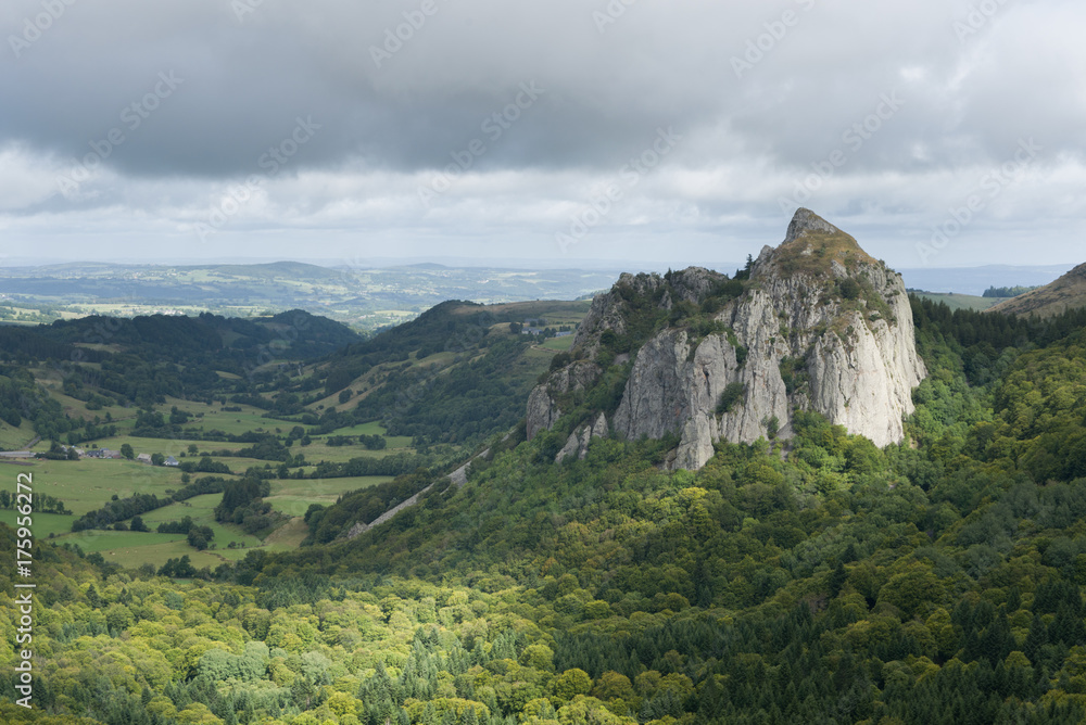 Die Roches Tuilière et Sanadoire, Auvergne, Frankreich