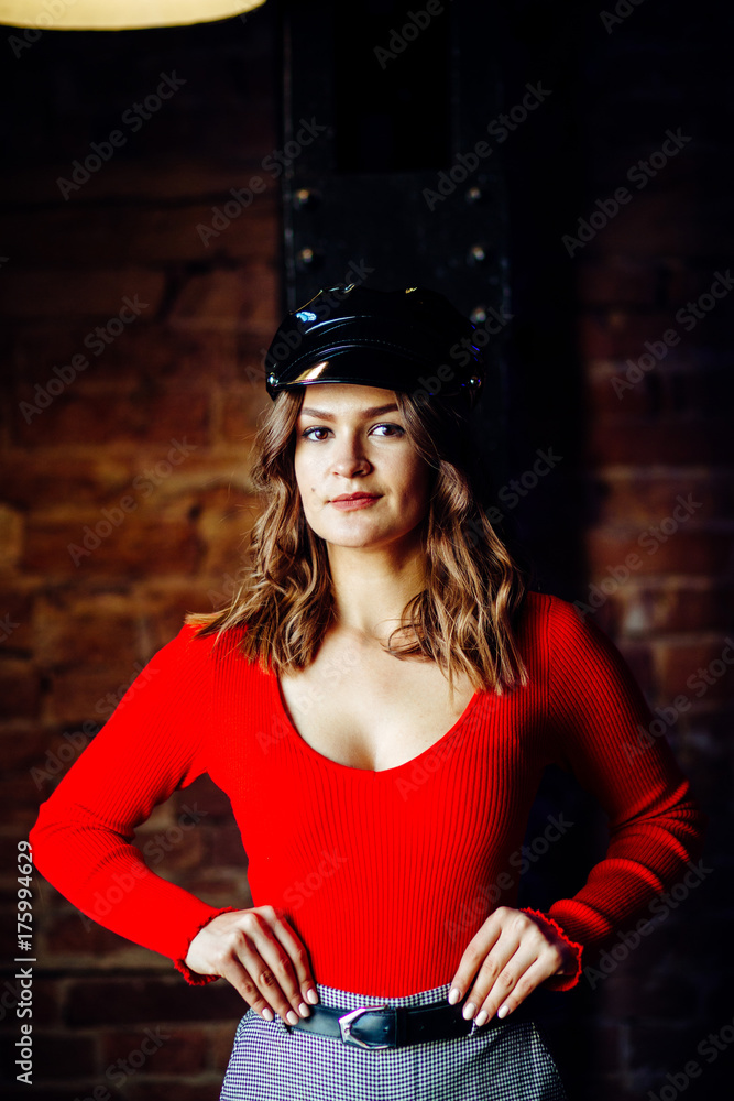 Loft sales red top