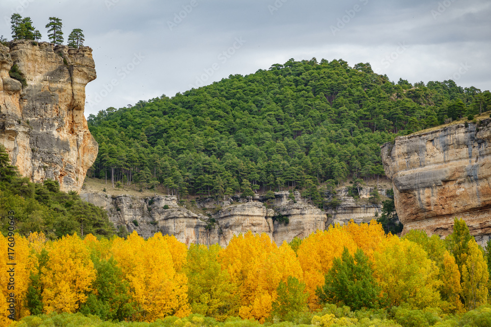 Autunm landscape with vertical rocks in Cuenca