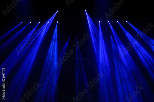 Slika na platnu Performance moving lighting on construction light beam ray
